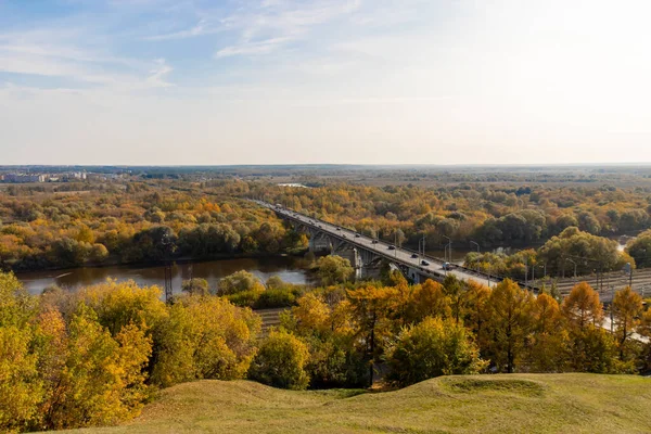 Hermosa Vista Del Paisaje Otoñal Del Antiguo Puente Ruso Vladimir — Foto de Stock