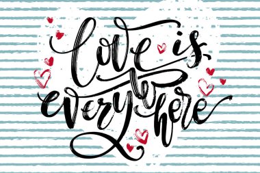 Yaratıcı sanat el çekilmiş kartı. Vektör çizim. Aşk şablonu. IA her yerde kalpler ve çizgili arka plan ile de sever.