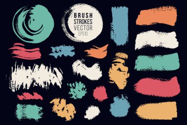 Grunge fırça çeşitli şekiller sıvazlar. Sanatsal boyalı noktalar grungy ayarlayın. El şekilleri tasarım öğeleri çekilmiş. Fırça konturları koleksiyonu.