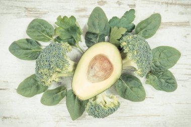 Vintage fotoğraf, taze yeşil meyve ve sebzeler kaynak vitamin ve mineral olarak, sağlıklı beslenme kavramı