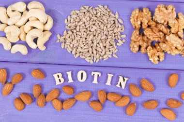 Yazıt Biyotin vitamin ve lif, mineraller, sağlıklı beslenme kavramı doğal kaynakları içeren besleyici ürünler ile