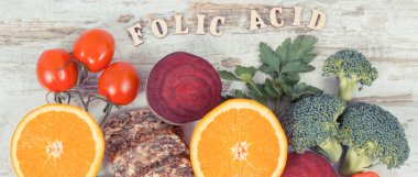Sağlıklı ürünler ve malzemeler kaynak olarak B9 vitamini, beslenme lifleri, folik asit ve doğal mineraller, besleyici yeme kavramı