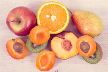 Taze sağlıklı besin kaynağı olarak doğal vitaminler, beslenme lifleri ve mineraller.