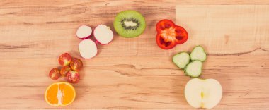 Taze sağlıklı besin kaynağı vitaminler, diyet lifi ve mineraller olarak