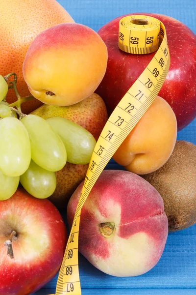 Frische Nahrhafte Früchte Als Gesundes Dessert Mit Natürlichen Vitaminen Und — Stockfoto