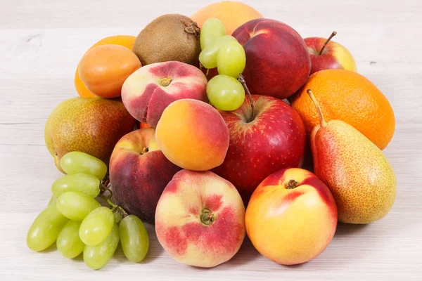 Alimentos Nutritivos Saudáveis Frescos Como Fonte Vitaminas Naturais Fibras Alimentares — Fotografia de Stock