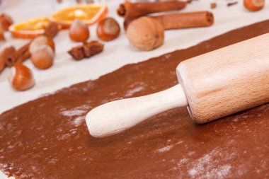 Pişirme, Noel zaman kavramı için malzemeler ile şenlikli çerezler ya da zencefilli ve baharat için hamur