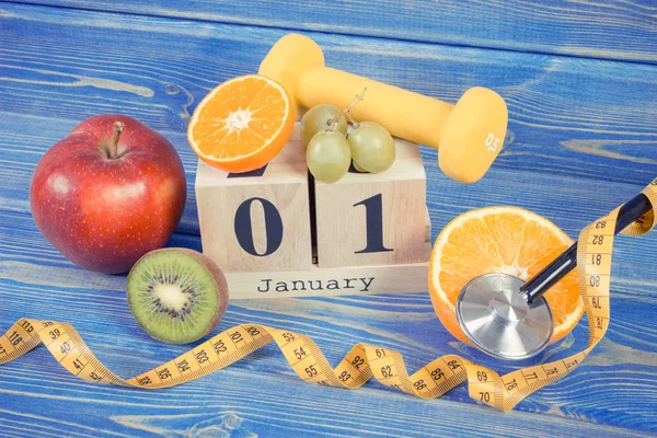 Neujahrsvorsätze Für Gesunde Lebensweise Und Ernährung Mit Würfelkalender Hanteln Maßband — Stockfoto