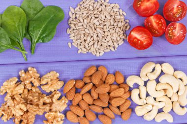 Sağlıklı ürünler ve malzemeler kaynak olarak B7 vitamini, beslenme lifleri ve doğal mineraller, besleyici yeme kavramı