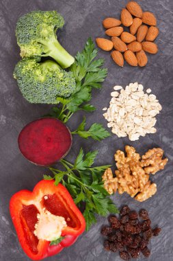 Doğal sağlıklı sebzeler hipertansiyon ve diyabet için iyidir. Besleyici yeme kavramı.