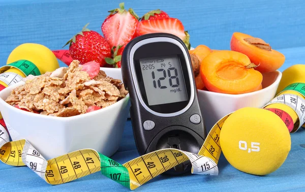 Medidor Glucosa Para Controlar Nivel Azúcar Alimentos Saludables Pesas Para — Foto de Stock