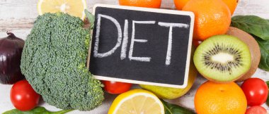 Yazıt diyeti ve sebzeli olgun meyveler doğal mineraller ve vitaminlerdir. Diyet, zayıflama ve sağlıklı beslenme konsepti