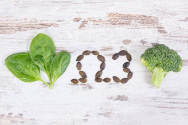 Doğal Omega 3 asit kaynakları, doymamış yağ ve beslenme lifleri, sağlıklı beslenme kavramı.