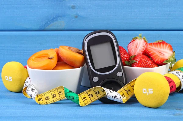 Medidor Glicose Para Medir Nível Açúcar Frutas Frescas Saudáveis Halteres — Fotografia de Stock