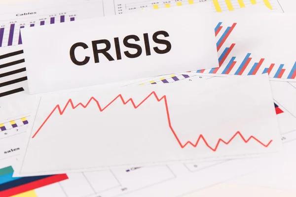 Crise Inscrição Gráficos Para Baixo Representando Acidente Financeiro Causado Pelo — Fotografia de Stock