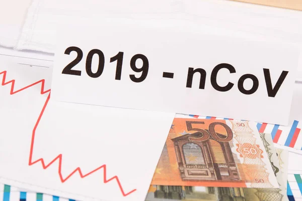 Felirat 2019 Ncov Valuták Euro Lefelé Mutató Grafikonok Amelyek Covid — Stock Fotó