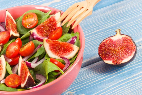 Ensalada Frutas Verduras Frescas Preparadas Tenedor Madera Cuenco Vidrio Concepto —  Fotos de Stock