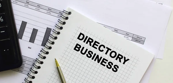 Текст Directory Business Сторінці Блокнота Лежить Фінансових Картах Офісному Столі — стокове фото