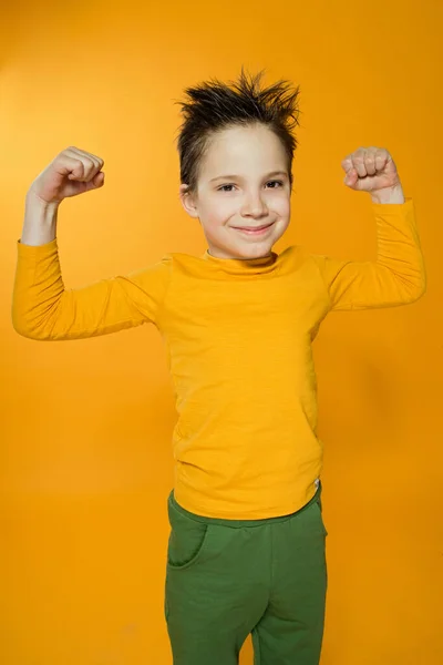 Portrait Cheerful Boy Bright Facial Expressions Good Mood — Stock Photo, Image