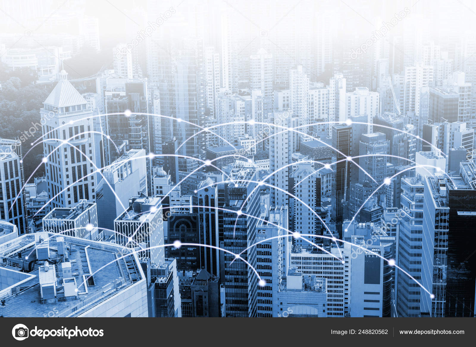 Spectaculair Arthur Opname Modern urban skyline with high-speed data and internet communica Stock  Photo by ©ronniechua 248820562