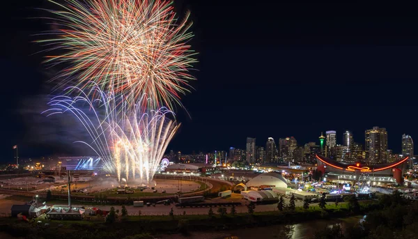 Calgary Stampede Fireworks Over Downtown City Skyline — Stock Photo, Image