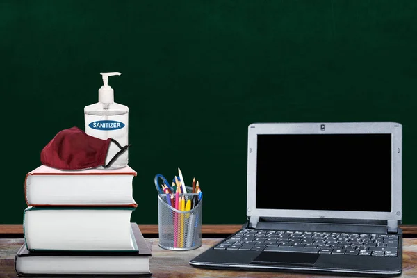 Educación Vuelta Escuela Nuevo Concepto Normal Durante Pandemia Covid Aula — Foto de Stock