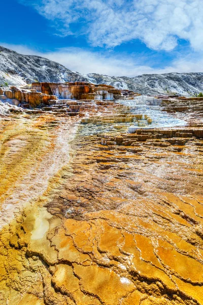 Júpiter Terraços Montados Mammoth Hot Springs Parque Nacional Yellowstone Onde — Fotografia de Stock