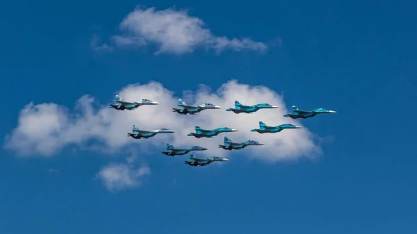 Gevechtsvliegtuigen Van Strijdkrachten Van Russische Federatie Tijdens Overwinningsdagparade Mei — Stockfoto