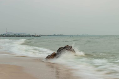  Sahildeki sahil taşları