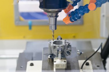 hassas bölümü Cnc işleme merkezi tarafından işleme