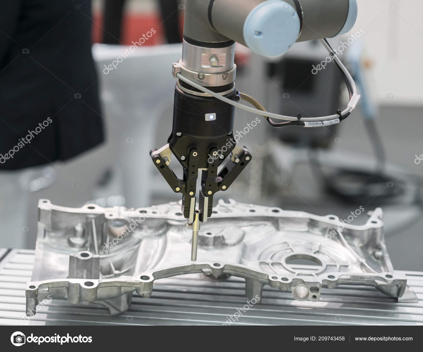 high precision robotic arm