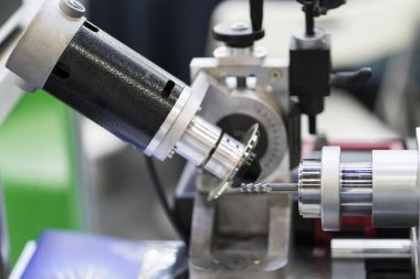 CNC otomatik gr tarafından taşlama yüksek hassasiyetli karbür kesici alet