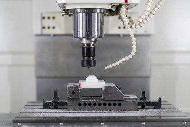 CNC İşleme Merkezi kesme kalıp