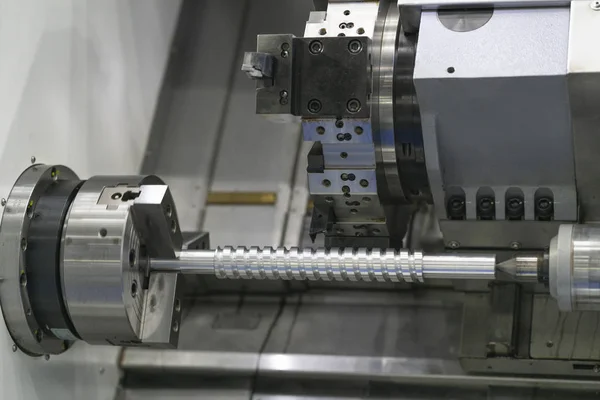 Operator machining automotive part by cnc turning machine, — Stock Photo, Image