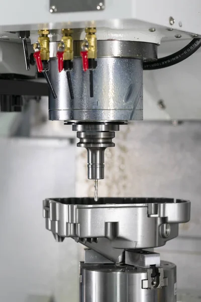 Cnc マシニング センター切削金型 — ストック写真