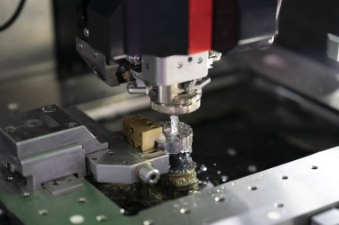 CNC tel kesme makinesi kesme kalıp parçaları
