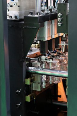 Yüksek teknoloji plastik şişe endüstriyel, ham madde plastik şişe üretimi, hassas plastik şişe üfleme metodu