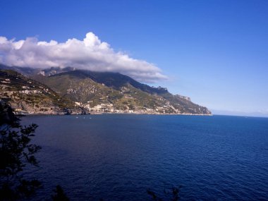Kartpostal görünümü Amalfi, Amalfi Coast, Campania, İtalya.