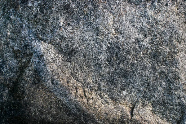 Surowy Szary Granitowy Rock Tekstury Tła Fragment Kamiennej Ściany Naturalnej — Zdjęcie stockowe