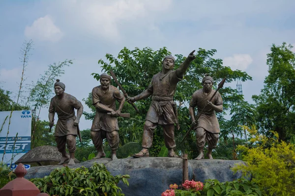 Jorhat Assam 'daki Lachit Borphukan Heykeli. Anma Töreni Generali Lachit Borphukan