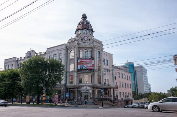 Rusko Chabarovsk Srpna 2019 Budova Hodinami Centrální Obchodní Dům Centrální — Stock fotografie