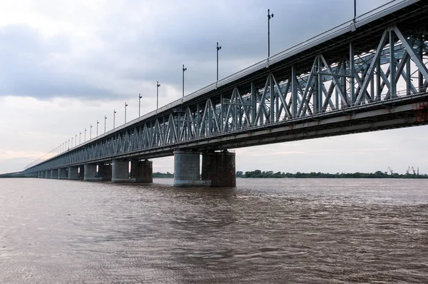 Россия Хабаровск Август 2019 Летом 2019 Автодорожный Мост Через Реку — стоковое фото