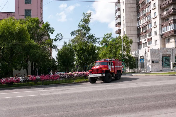Россия Хабаровск Июля 2020 Года Пожарная Машина Центральной Улице Хабаровска — стоковое фото