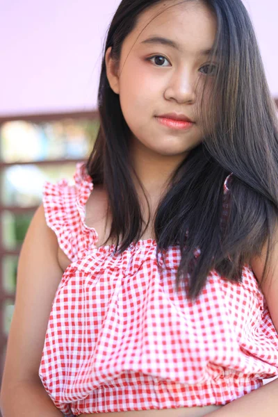 Portrait Young Asian Teenage Girl — Stock Photo, Image