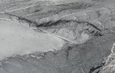 fly ash desen yağmur ve su akışı sırasında.