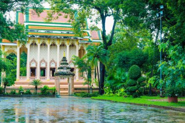Dong Mafai, Mueang Sakon Nakhon District, Sakon Nakhon Tayland Wat Pha Suttawas bulunan