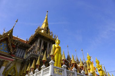 Wat Lat Phrao bulunan Ladprao Wanghin Rd, Khwaeng Lat Phrao, Khet Lat Phrao, Bangkok Tayland