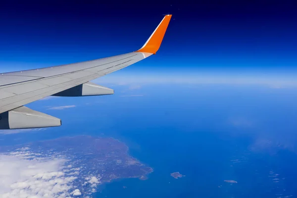 Ala Del Avión Sobre Cielo Azul Nube —  Fotos de Stock