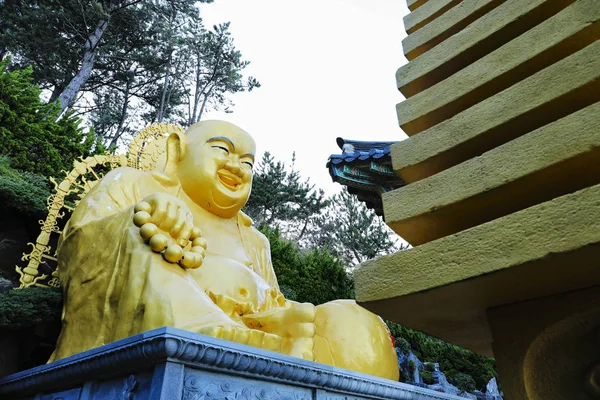釜山のヘドン ヨンガンサ寺院 — ストック写真