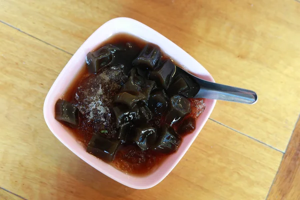 草果冻 黑果冻 泰国甜点 — 图库照片